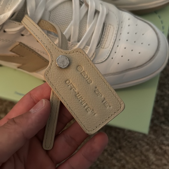 Off white Sneakers - Picture 7 of 14